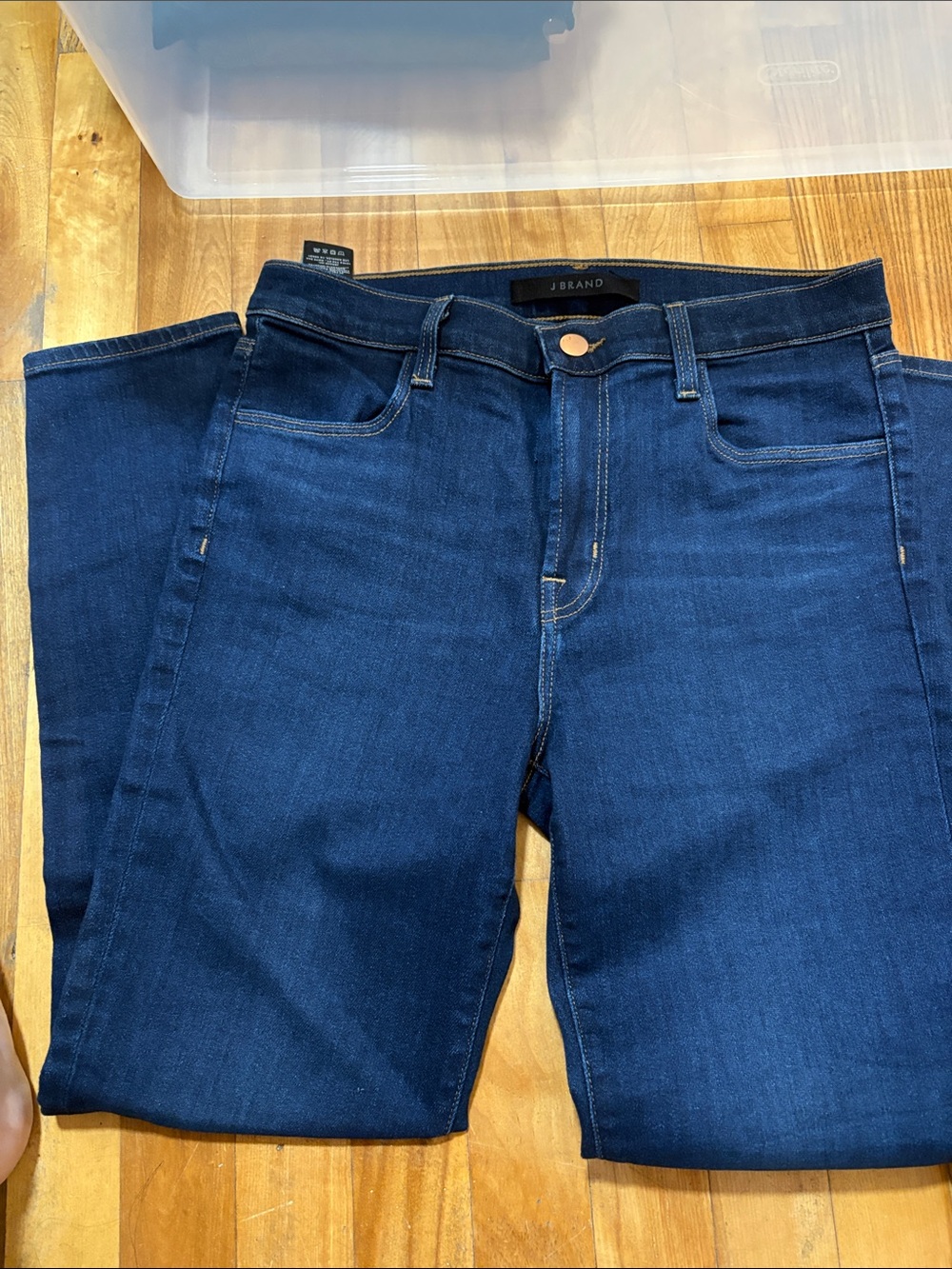 J Brand Alana Jeans Indigo color Sz 28